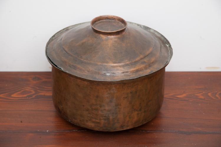 Copper cooking pot